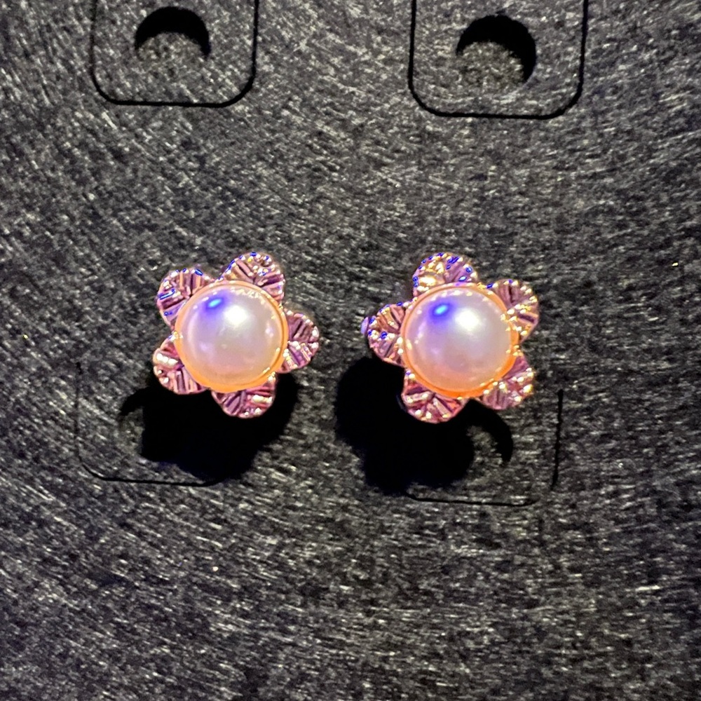 New 16 Pcs Luxury Rhinestone Butterfly Dollar Sign Lips Croc Charms Set - Picture 7 of 10